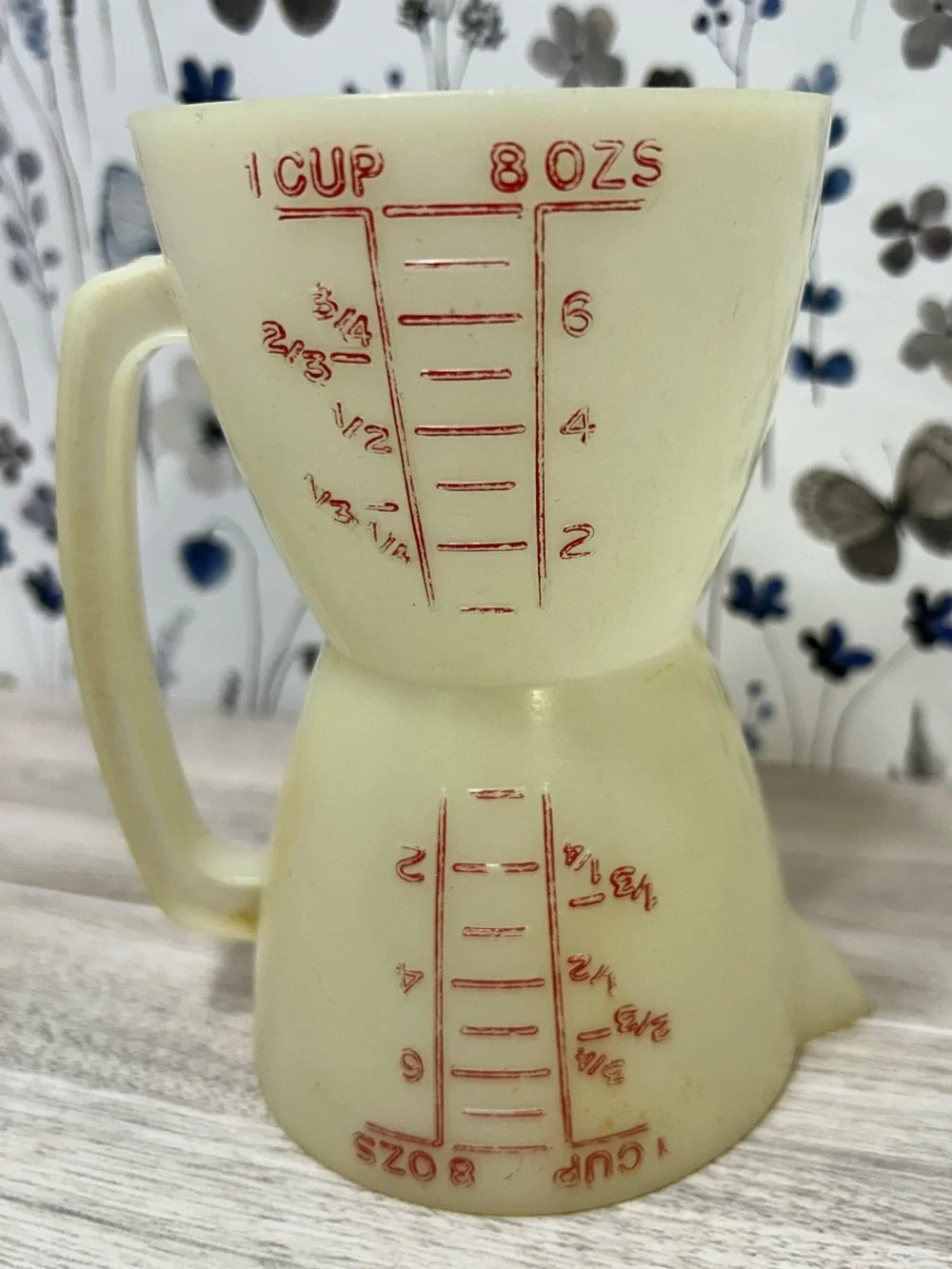 Vintage Plastic Measuring Cup 1 Cup 8 Oz Retro Kitchen